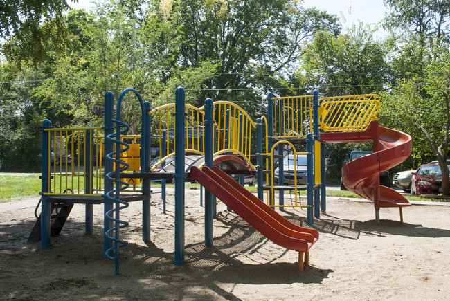 Building Photo - Legacy Park Apartments