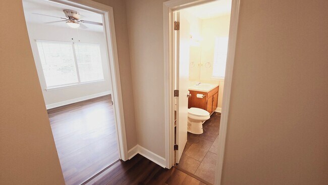 Building Photo - 3 Bedroom Home Near Samford & Brookwood