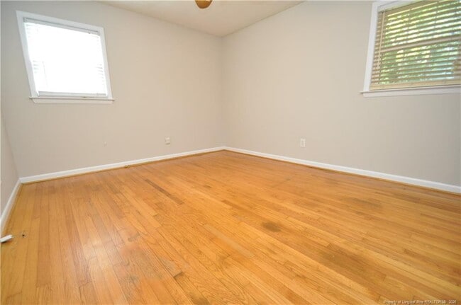 Building Photo - 4814 Greenbrier Rd