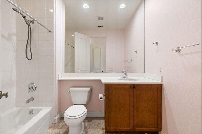 Building Photo - 49460 Rancho San Francisquito