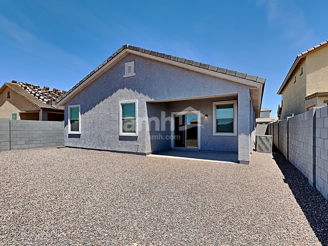 Building Photo - 4218 S 105th Dr