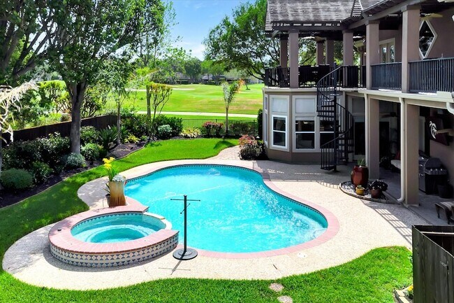 Building Photo - 3806 Canyon Bluff Ct