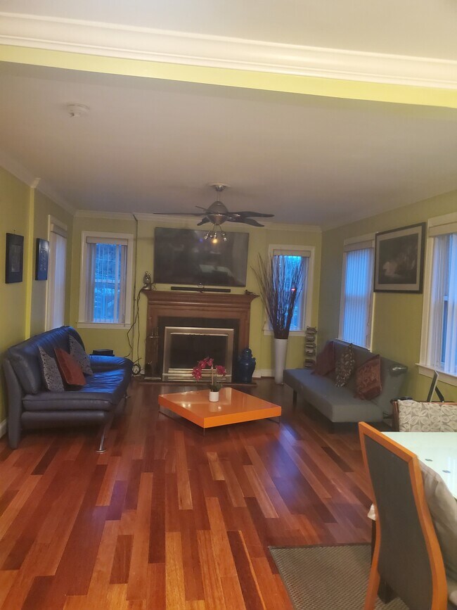 Living room with Fireplace - 36 Hawaii Ave NE