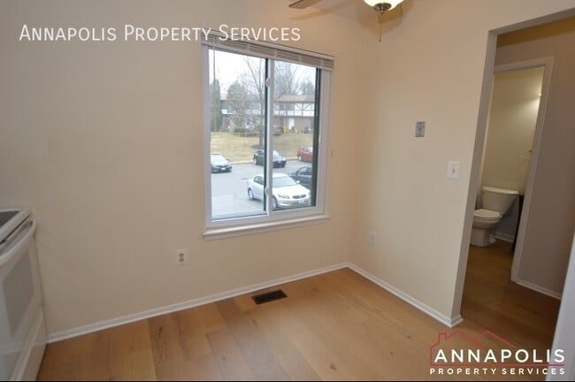 Building Photo - 430 Knottwood Ct