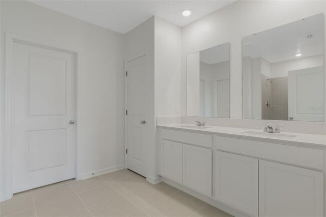 Building Photo - 249 Streamwater Wy