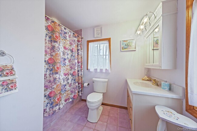 Building Photo - 5 Ocean View Ave