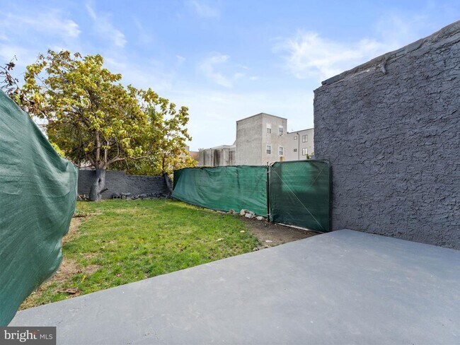 Building Photo - 1923 N 20th St