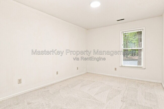 Building Photo - 1507 Laureldale Dr