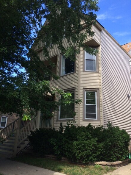 Front of house - 3643 N Hoyne Ave