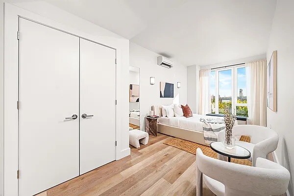 Building Photo - 91 Bruckner Blvd