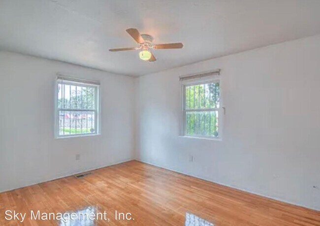 Building Photo - 3 br, 2 bath House - 1400 Buena Vista Dr SE