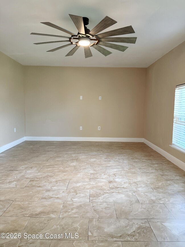 Building Photo - 1718 Sawgrass Dr SW