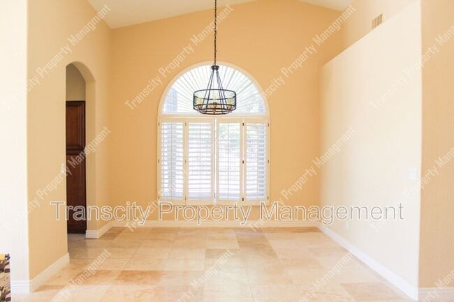 Building Photo - 18920 N 89th Way