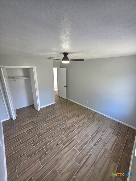 Building Photo - 1205 Charisse St