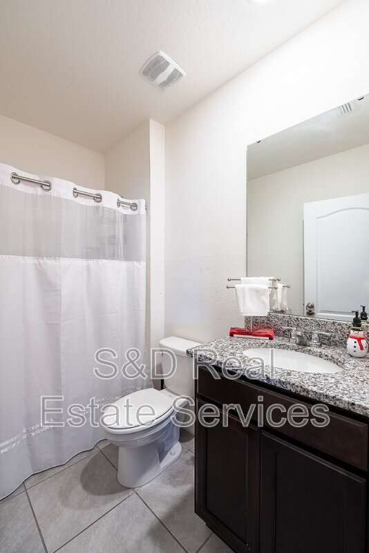 Building Photo - 3883 Resting Robin Ave