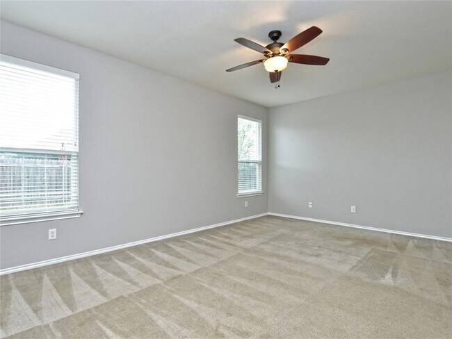 Building Photo - 12401 Dwight Eisenhower St