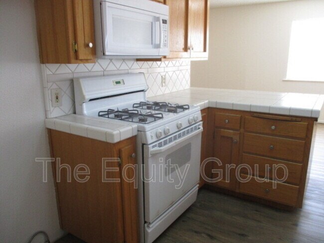 Building Photo - 1642 S West St