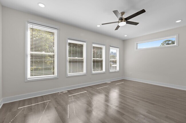Building Photo - 516 New Bern Ave