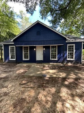 Primary Photo - 178 Cobb St