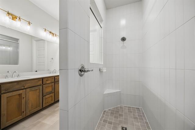 Building Photo - 4012 Truman Dr