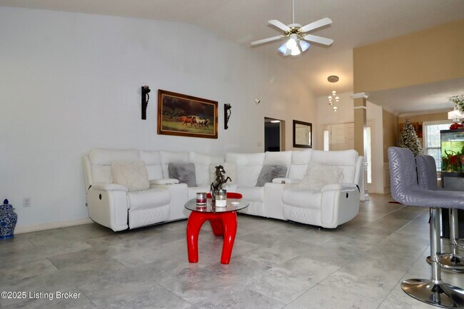 Building Photo - 9509 Hunters Trail Ct