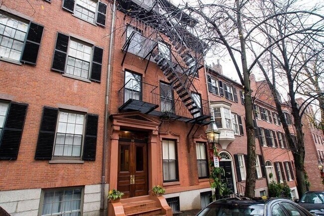 Building Photo - 80 Mt Vernon St
