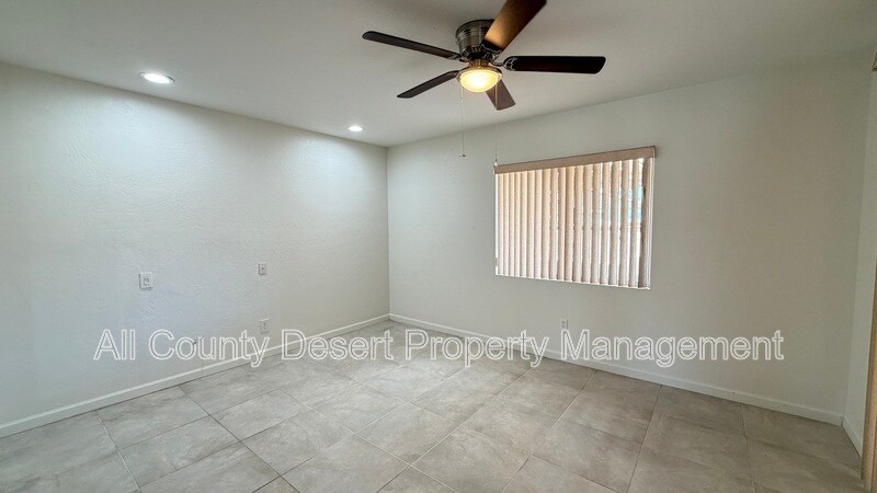 Building Photo - 76955 California Dr