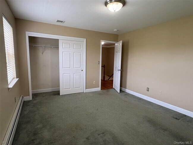 Building Photo - 1253 NY-208