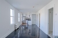 Building Photo - 9066 Palisade Plaza