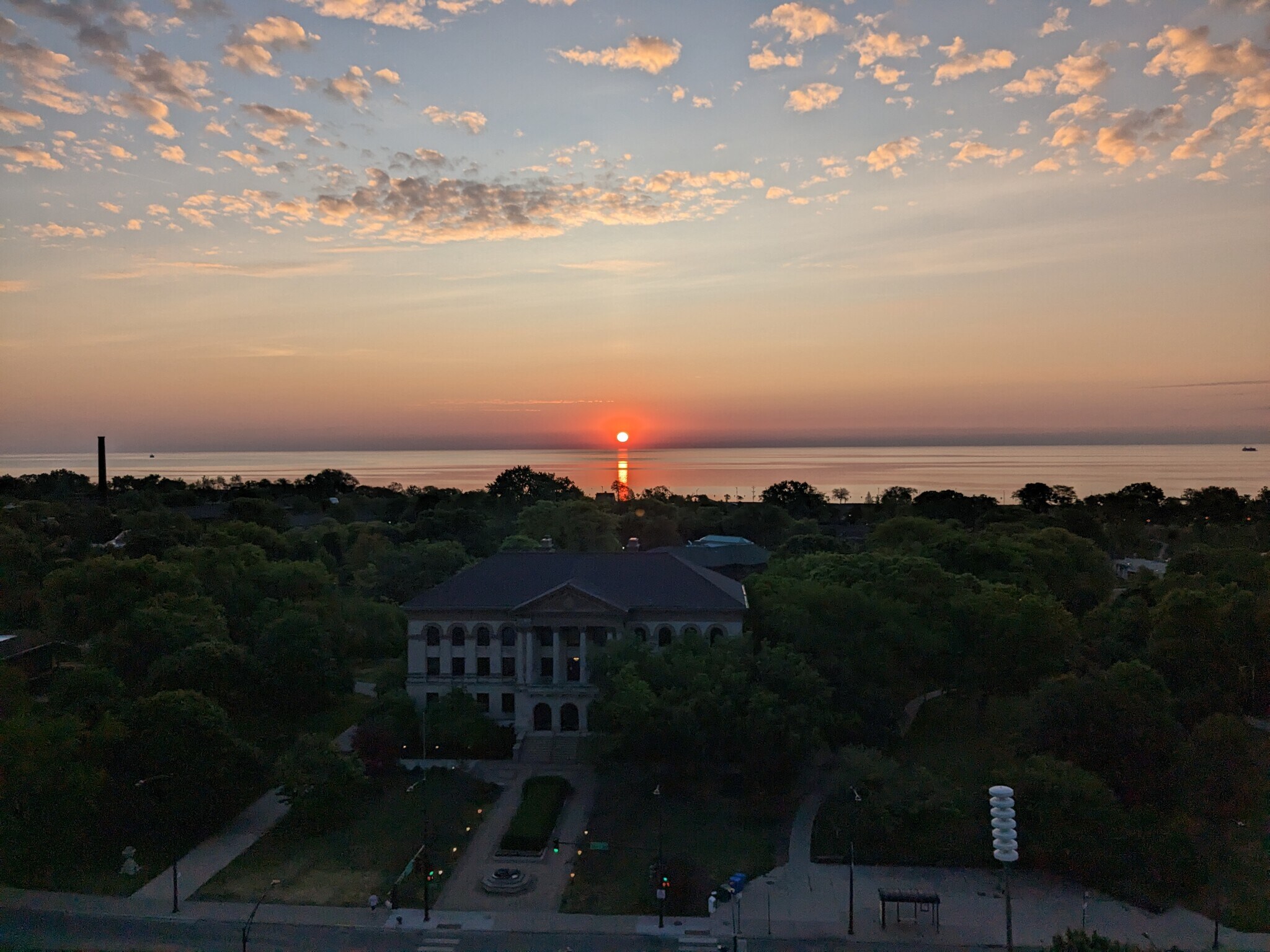 24. View Sunrise Over Lake Michigan - 1960 N Lincoln Park W
