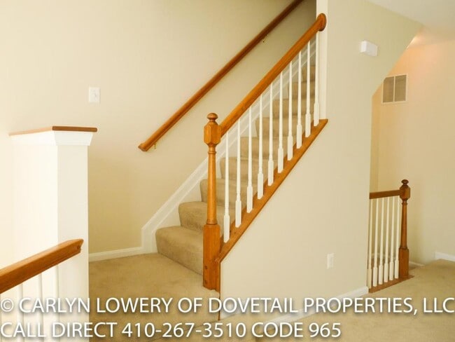 Building Photo - 2327 Sandy Walk Way