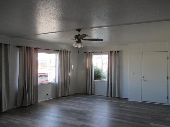 Building Photo - 1645 San Marcos Dr