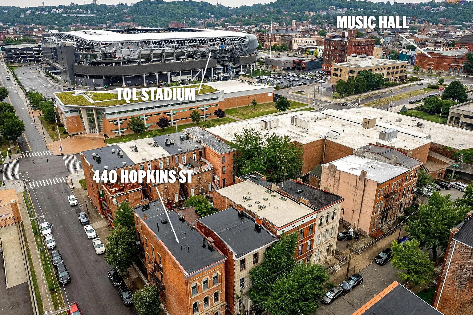 Building Photo - 440 Hopkins St