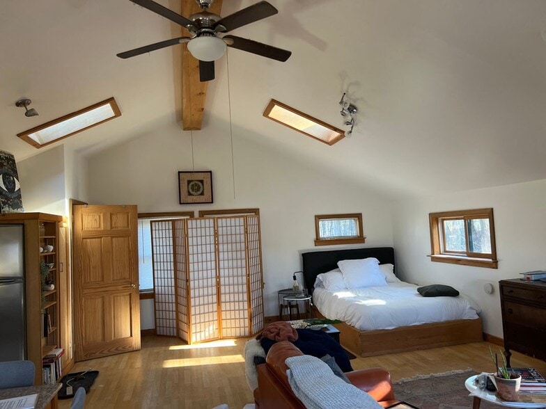 Building Photo - 40 Sunset Ridge