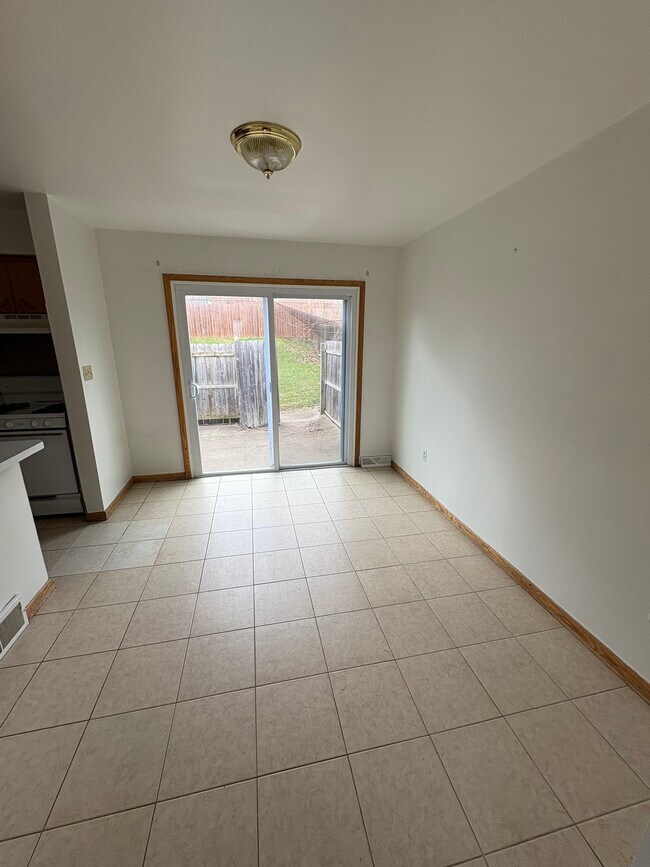 Dining area - 1909 West 33rd Street