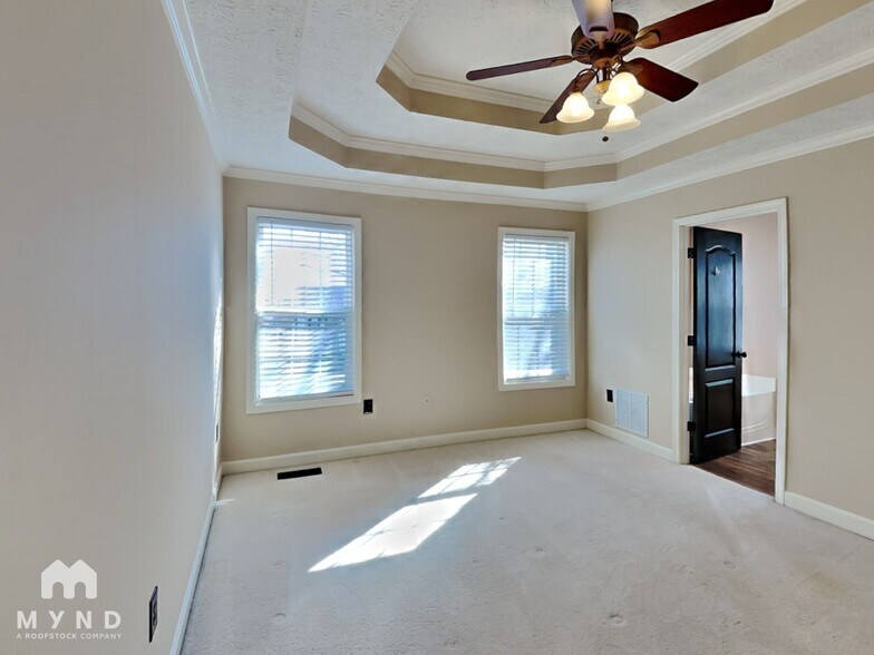 Building Photo - 328 John Gordon Pl