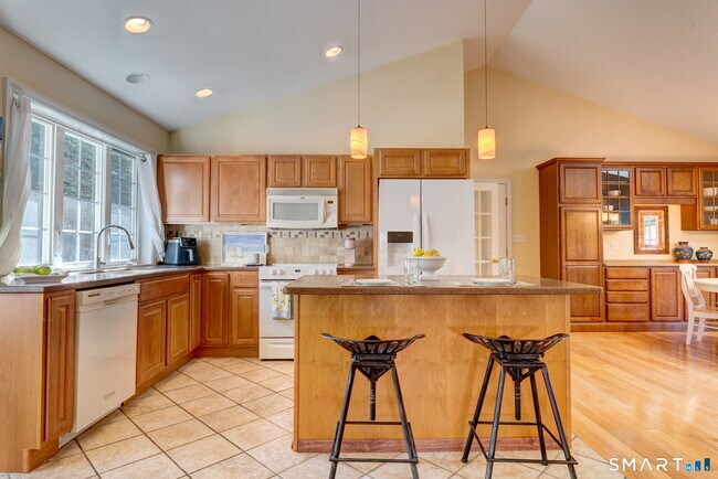 Building Photo - 46 Samuel Ln