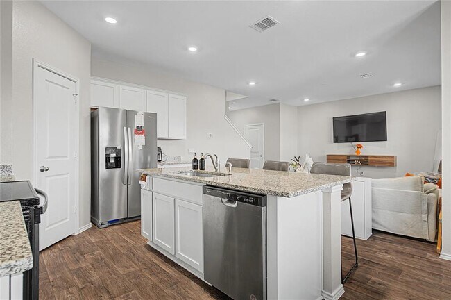 Building Photo - 18517 Cremello Dr