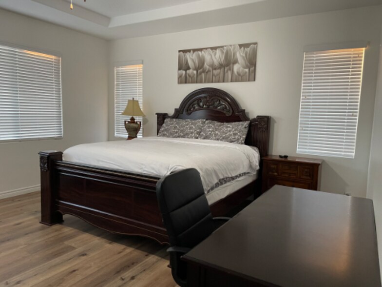 Primary Photo - 13652 Perry Ann Cir