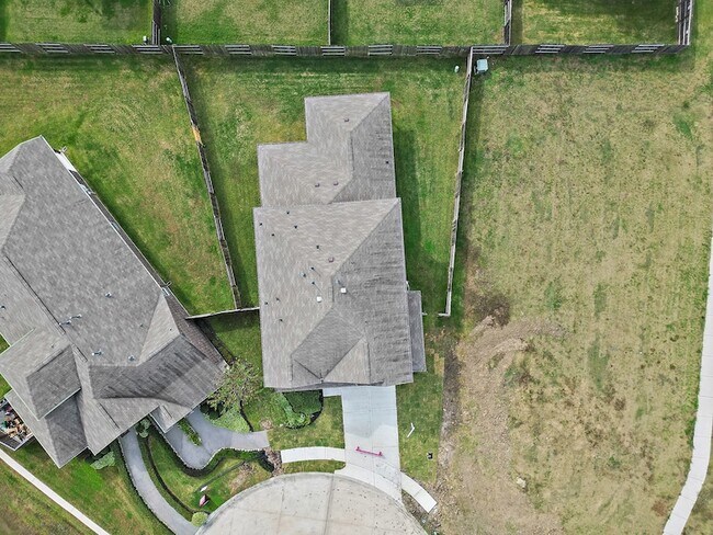 Building Photo - 14307 Pecan Maple Dr