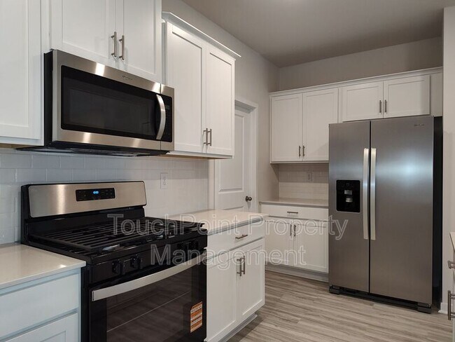 Building Photo - 12028 Zazu Wy