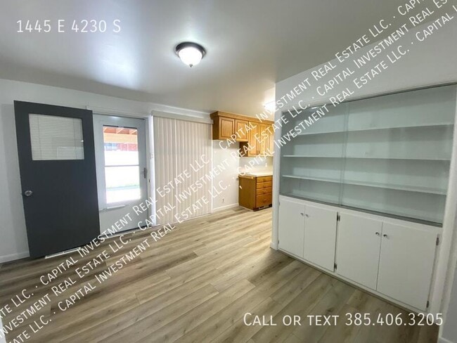 Building Photo - 1445 E 4230 S