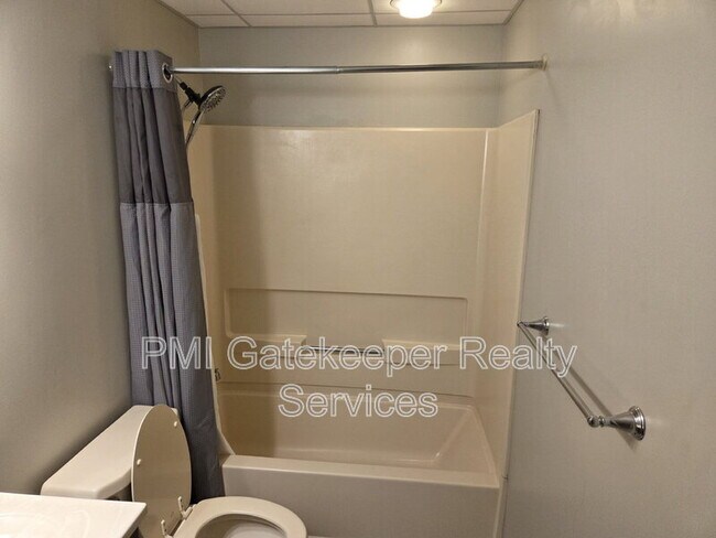 Building Photo - 9834 Chimney Sweep Ln