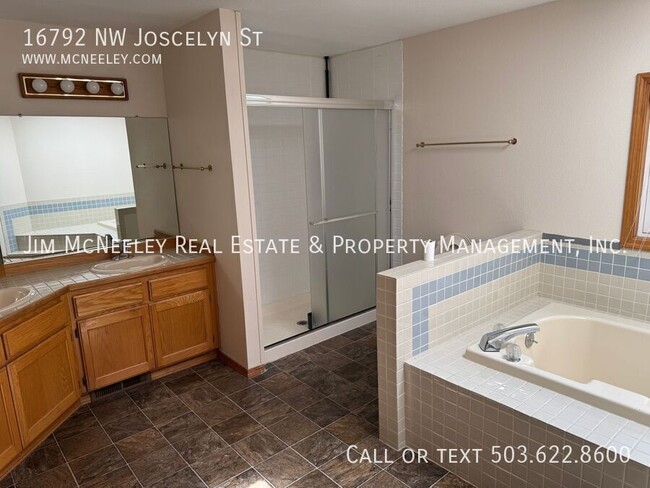 Building Photo - 16792 NW Joscelyn St