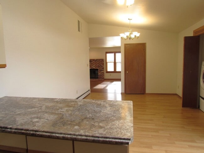 Building Photo - 518-520 Rado Dr