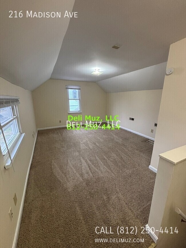 Building Photo - 216 Madison Ave