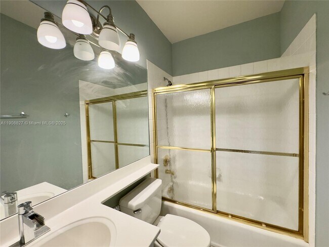 Building Photo - 3728 NE 208th Terrace