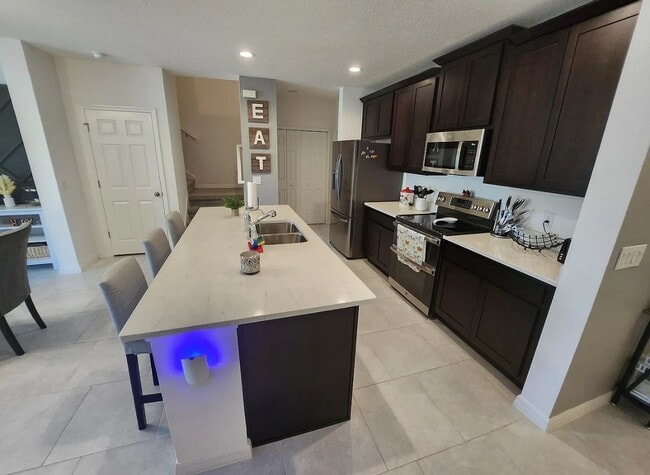 Building Photo - 4903 Conifer Cone Dr