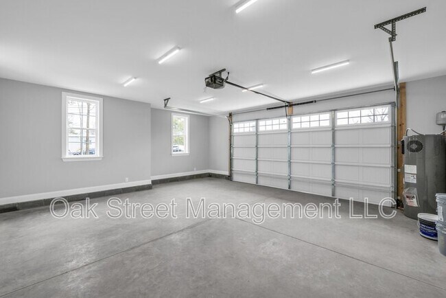 Building Photo - 2955 Corral Rd