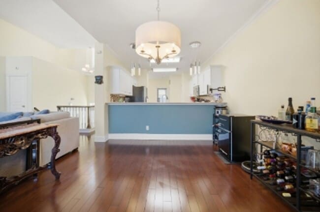 Building Photo - 1005 Bay Breeze Dr